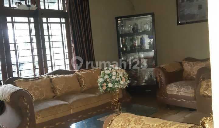 Jual Rumah Jl Pemuda Rawamangun Jaktim Lt240m 2Lt