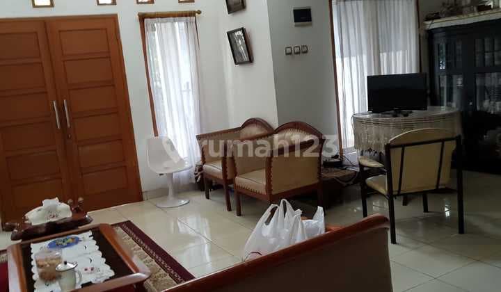 For Quick Sale: Kimia Farma House in Duren Sawit, East Jakarta, Land Area 138m²