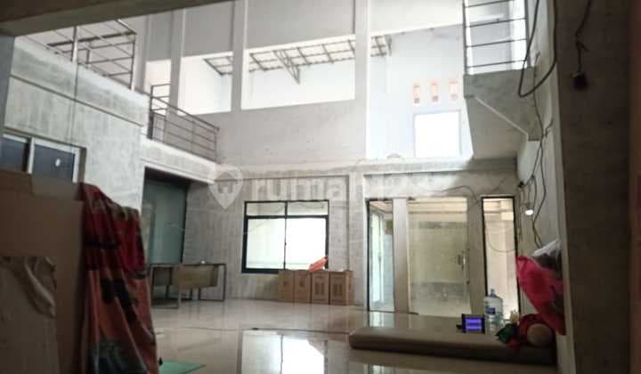 For Rent Commercial Space Near Pulogebang, East Jakarta, 2 Floors, 300m² Land Area