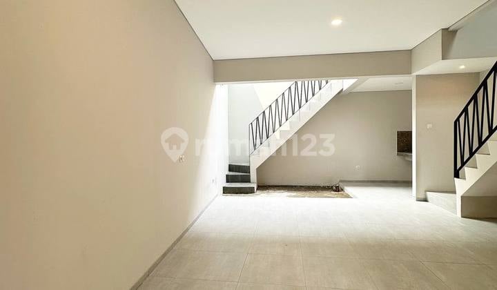 Rumah Kayu Putih Pulogadung, Baru Ready-Siap Huni di Jaktim, Kota Jakarta Timur (Arr153) Jual Dijual