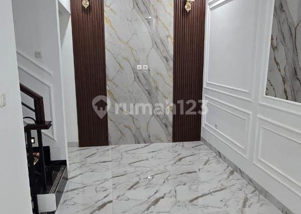 House in New Land Complex Near Kukusan Toll, New 2 Floors + Cheap Rooftop Depok City (Aps) For Sale