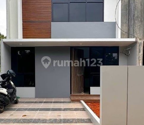 Rumah Jatiasih, Dekat Jalan Wibawa Mukti, Siap Huni, Mewah Murah di Kota Bekasi (Arr158) Jual Dijual