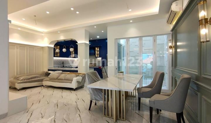 Nice House Ready to Occupy in Green Ville, West Jakarta.