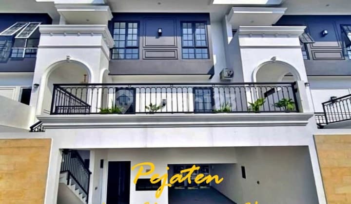 Rumah Baru Design Modern Klasik Lokasi Istimewa Pejaten Barat, Warung Jati, Jakarta Selatan