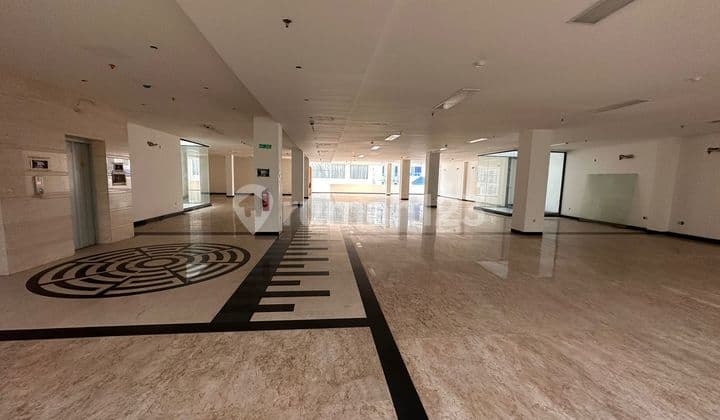 Gedung Baru Dan Bagus 7 Lantai Di Daerah Jakarta Pusat