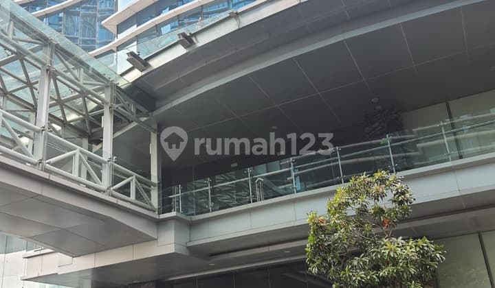 Gedung Perkantoran Prestisius Landmark, Pluit, Jakarta Utara