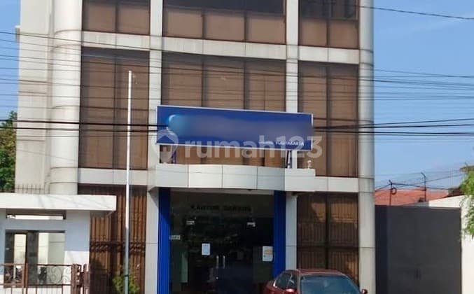 Strategic 3-Story Building Investment in Central Tegalrejo, Yogyakarta