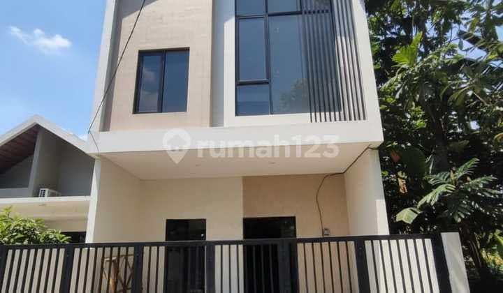 Rumah Baru Model Scandinavian Dekat Pintu Tol Pamulang Ciputat