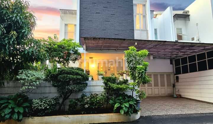 Rumah Modern Plus Private Pool di Pondok Kelapa Jaktim