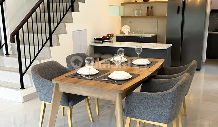 Tinggal Bawa Koper! Gardenia Pinewood Full Furnished dengan Harga Spesial!!!