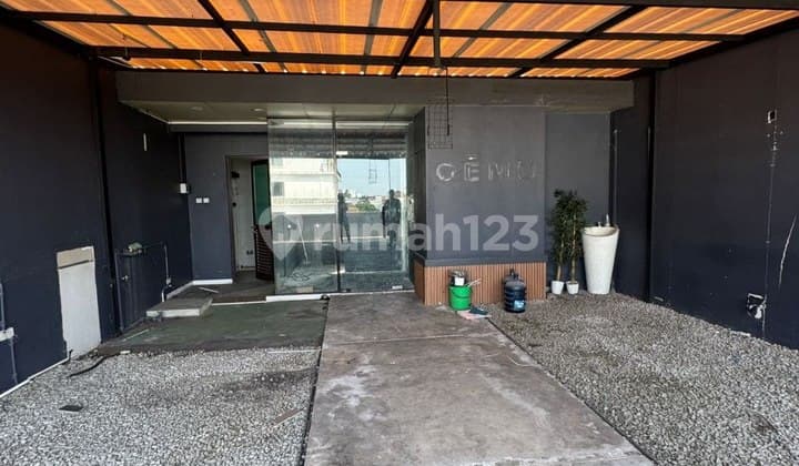 Ruko 3 Lantai di Jatiwaringin Pondok Gede Bekasi