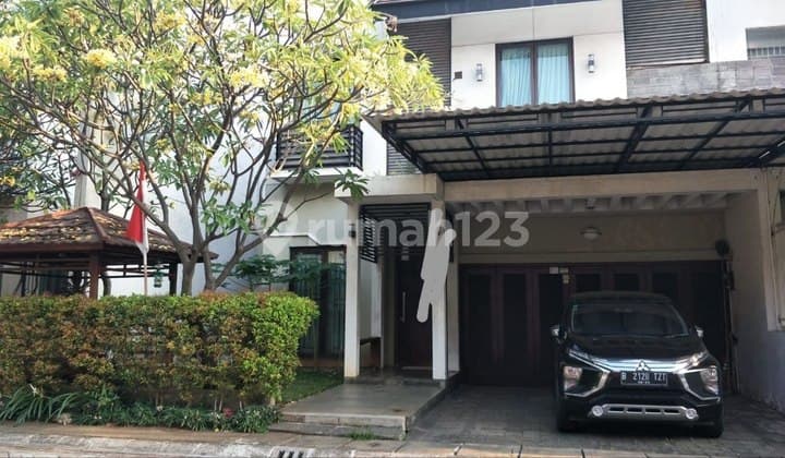2-Story House, Strategically Located in Pulomas, East Jakarta