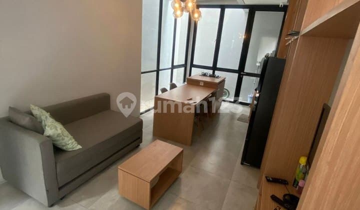 Rumah 2 Lantai di Cluster O² Grandwisata Bekasi