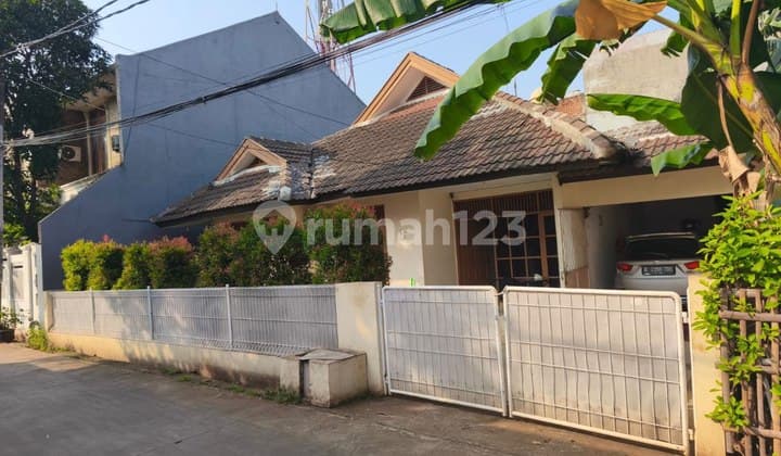 Rumah Di Jatiwaringin Asri Pondok Gede Bekasi