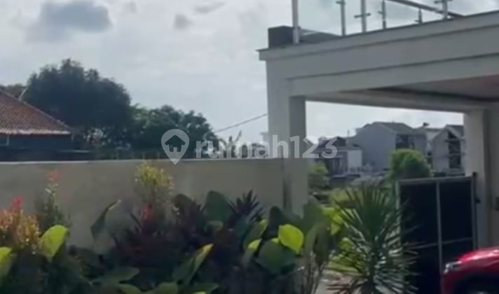 2-Storey Villa, Quiet Neighborhood, Strategic Location