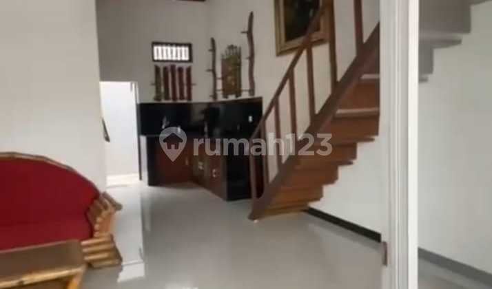 Rumah Konsep Mezzanine Bebas Banjir Siap Huni Lokasi Strategis