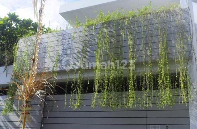 2-Story Ready-to-Occupy House near Kerobokan