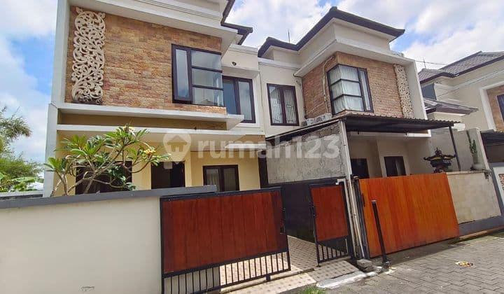 Rumah 2 Lantai Minimalis Siap Huni Lokasi Strategis