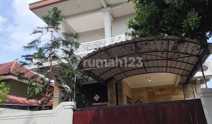 Rumah Besar dan Luas Area Nyaman Bebas Banjir Lokasi Strategis