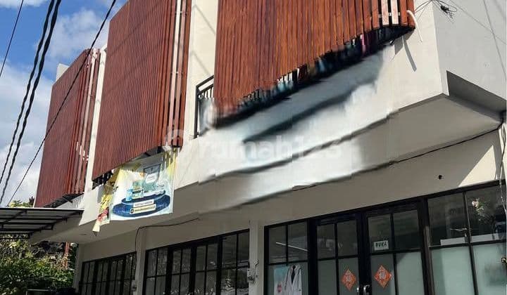 Ruko 2 Lantai Siap Huni Berlokasi Strategis