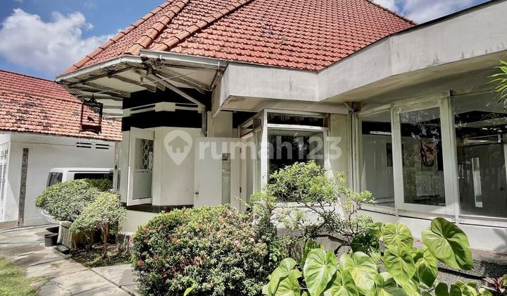 Dijual Rumah Komersial Surabaya Pusat Jalan Wr Supratman
