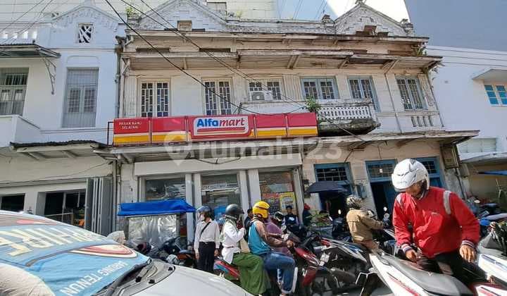 Ruko Vintage 2lantai Di Pasar Baru Trade Center, Bandung - Investasi Masa Depan