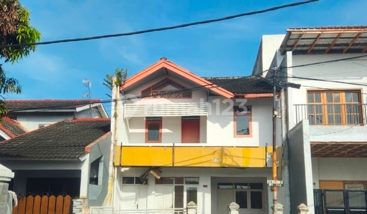 For Rent House Jl. Setia Graha, Ciwastra
