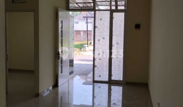Jual Rumah di Komplek Mentari Permai Residence
