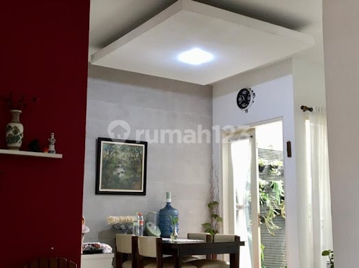 Jual Rumah Berikut Tempat Kost Jalan Cikaso,Cibeunying Kidul