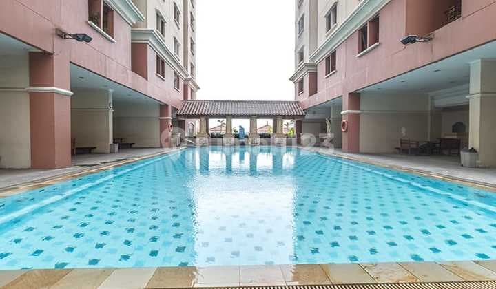 Apartemen Mediterania Gajah Mada View Pool Full Furnish Rapi