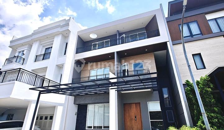 Di Sutera Onix Alam Sutera,10X20 Bangunan Mandiri Cluster Favorit