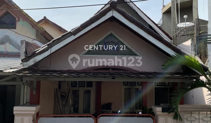Dijual Rumah Bagus Strategis Siap Huni Di Graha Raya Bintaro