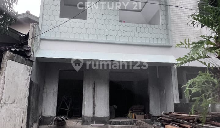 Rumah di Bintaro Sektor 9 Brand New Strategis Harga Menarik