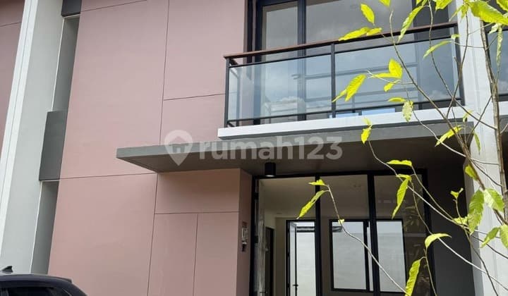 Rumah Kontrakan 3 Kamar Murah dan bagus di Park serpong, legok