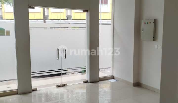 Disewakan Ruko Bagus 3 Lantai di Summarecon Bekasi