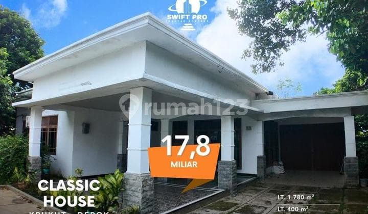 Old House with Strategic Location Near Toll Gate