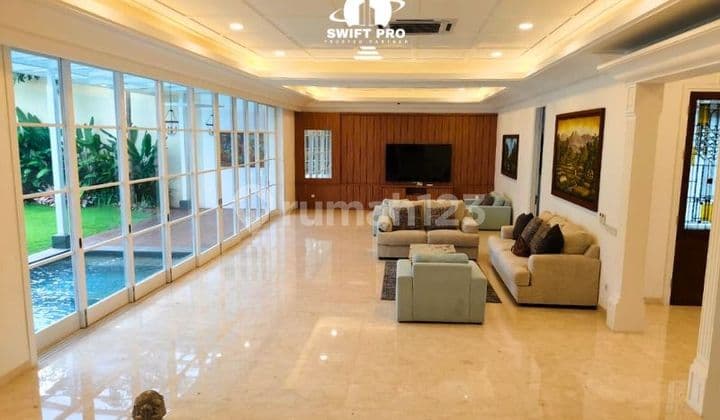 Rumah Baru di Kemang With Private Pool