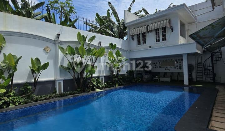 Luxury House Golf Hill Pondok Indah