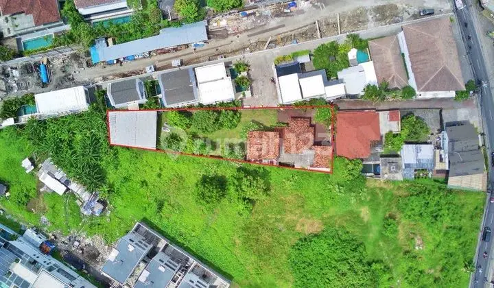 Tanah Bonus Rumah Furnish 2Lt Strategis Dkt Pantai, Berawa Canggu