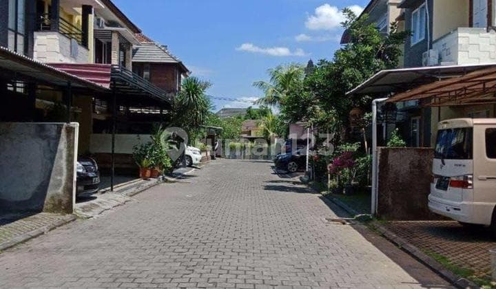 Rumah Strategis Semi Furnish Sandat Dangin Puri Kangin, Denpasar