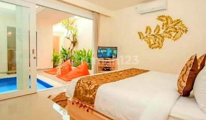 Villa 12 Unit Dkt Pantai, Club Furnished Pool Strategis Seminyak