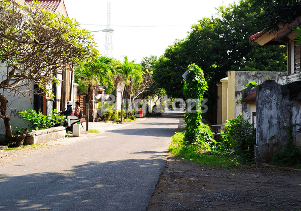 2 Are of Land Ready to Build in an Exclusive Environment Near Renon Field