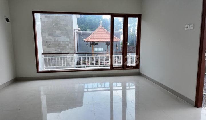 Rumah Semi Villa Dalam Komplek One Gate System, Kertajaya Residence -