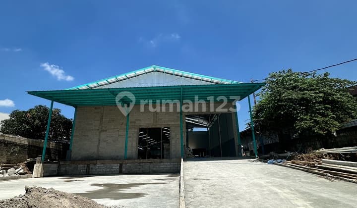 Gudang2000m di Rawa Buaya.