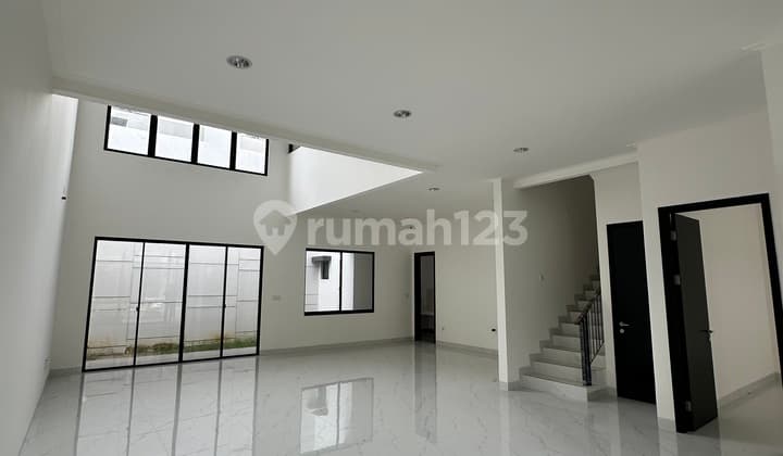 For Sale Villa House Pasir Putih Pik2