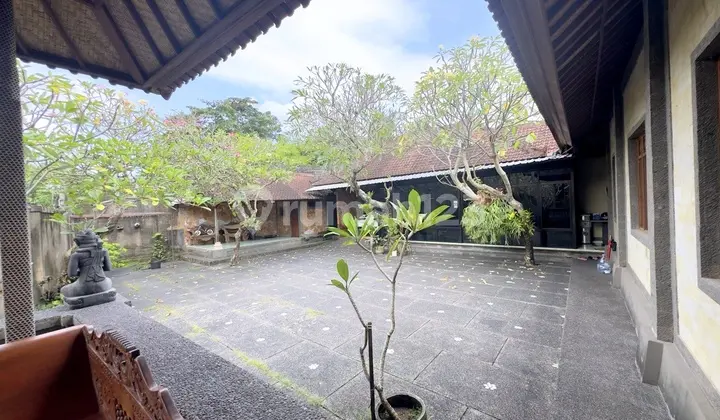 House & Art Gallery For Sale In Mas, Ubud - Gianyar, Bali