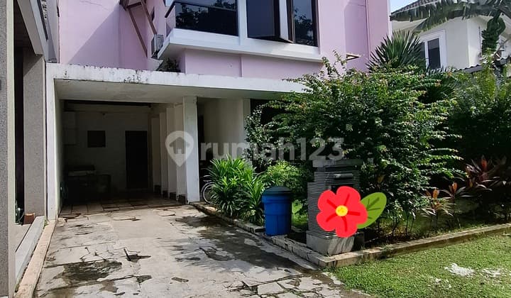 Dijual Rumah 2 Lantai Furnish Cluster Serenade Lake Gading Serpong