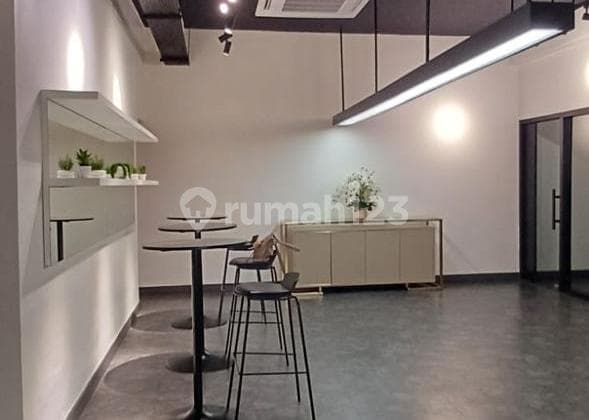 Disewakan Rumah Premium