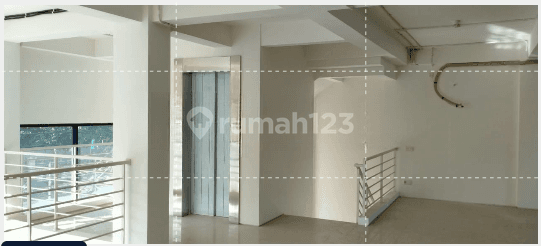 RUKO MEWAH 5 LT SIAP HUNI ADA LIFT DI SOUTHERN POINT SURABAYA