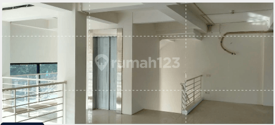 RUKO MEWAH 5 LT SIAP HUNI ADA LIFT DI SOUTHERN POINT SURABAYA